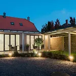 Apartment Strokay - Few Minutes Walk From Balaton Keszthely
