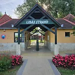Strokay - Few Minutes Walk From Balaton Apartman *