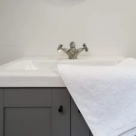 Strokay - Few Minutes Walk From Balaton Apartment *