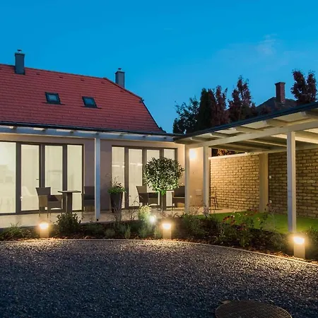 Apartment Strokay - Few Minutes Walk From Balaton Keszthely