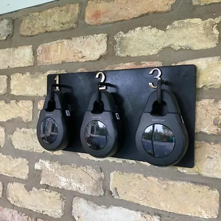 Strokay - Few Minutes Walk From Balaton קסזטלי