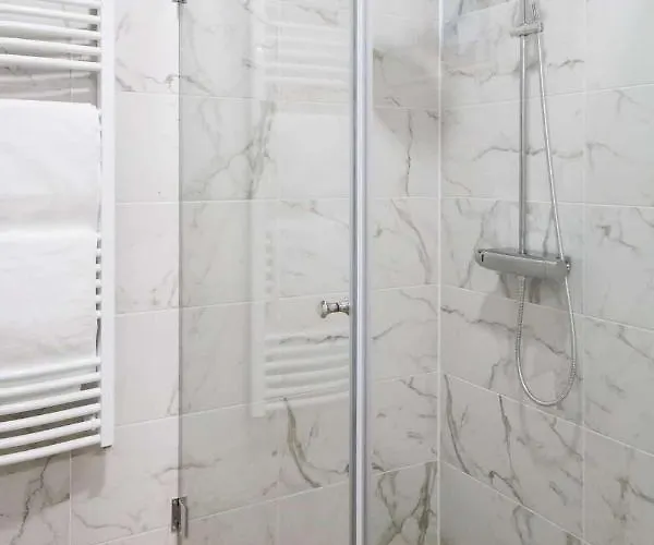 Strokay - Few Minutes Walk From Balaton 케츨리