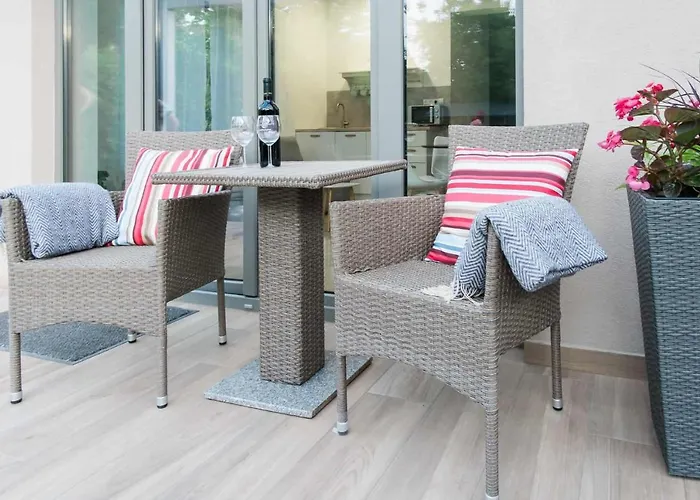 Strokay - Few Minutes Walk From Balaton *