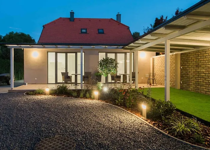 Strokay - Few Minutes Walk From Balaton *