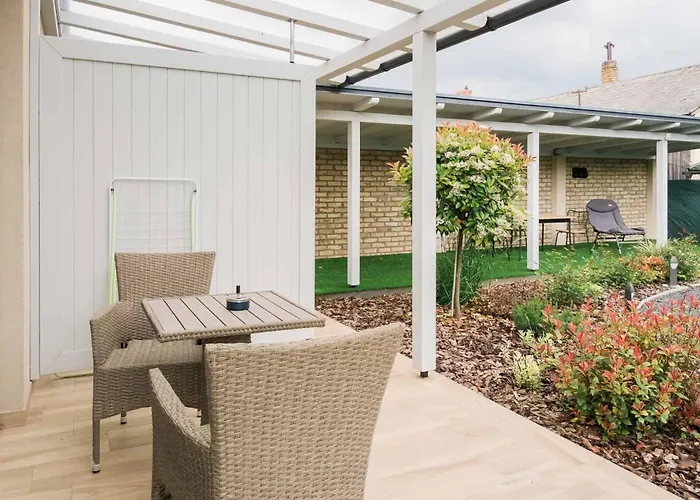 Strokay - Few Minutes Walk From Balaton